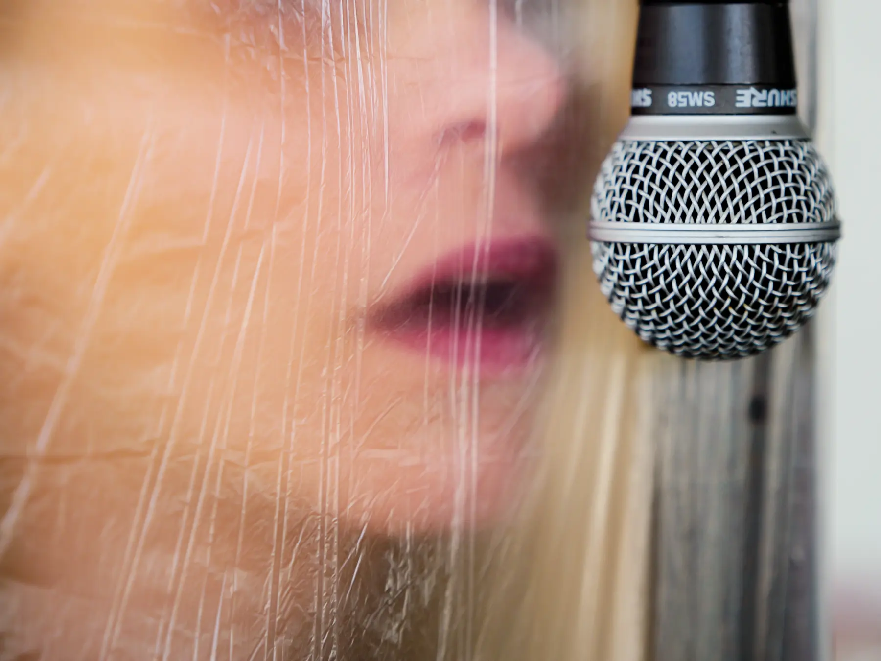 The yellow wallpaper